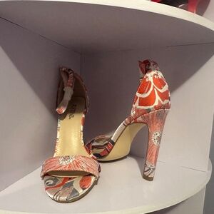 JUSTFAB Floral Print Heel